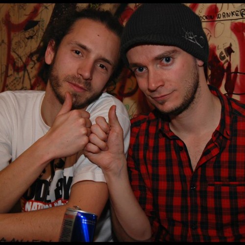 SCARS feat. PUPPASONIC - Mash Up Di Ting (2012)