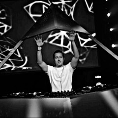 Mohamed Ragab - Future Sound Of Egypt 300 (Live @ Club Sasazu, Prague, Czech Republic) - 30.08.2013