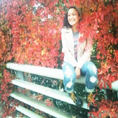 GIrl with one eye-Yumii