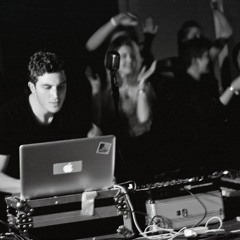 Nicolas Jaar Live at Moscow (Gipsy 2013)