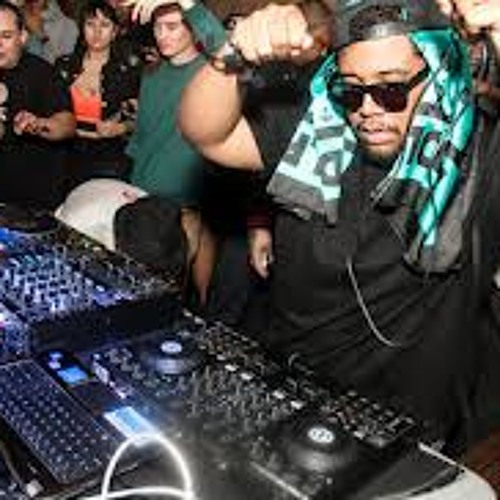 Turn The Night Up (DJ Carnage Festival Mix)