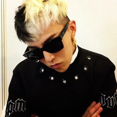 G-Dragon - Black (ft. Jeannie Kim)