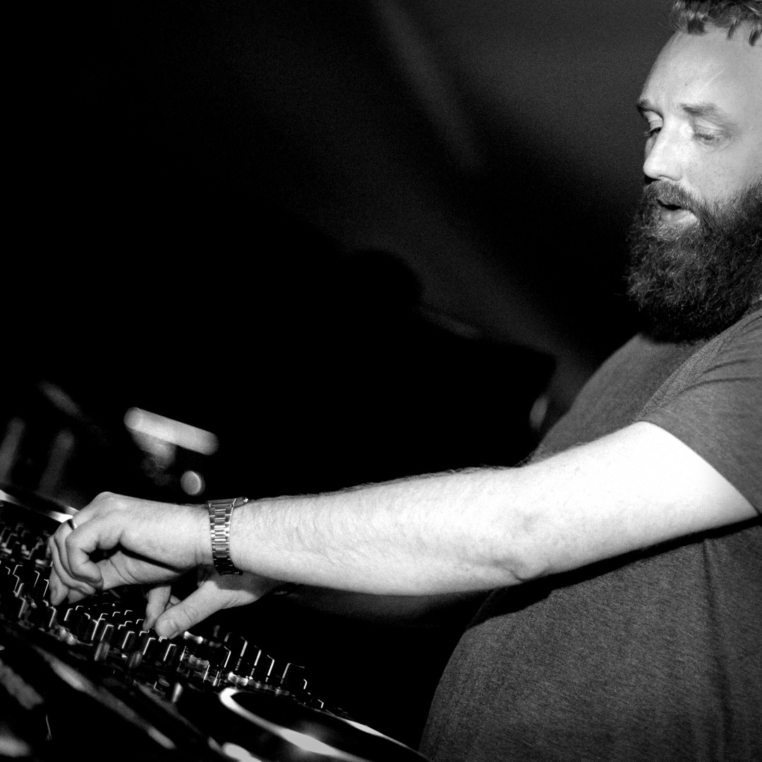 HOSTAGE SEPTEMBER 2013 MIX