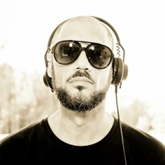 MAD MAX - MARCH 2012 'Follow Me' Live Podcast