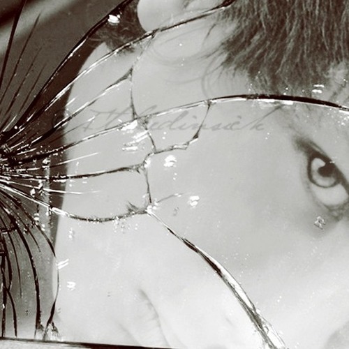 ဒုတိယလူ(စည္သူလြင္)