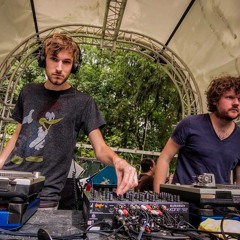 Niles & Kiani @ Thé Dansant - Jungle, Animals