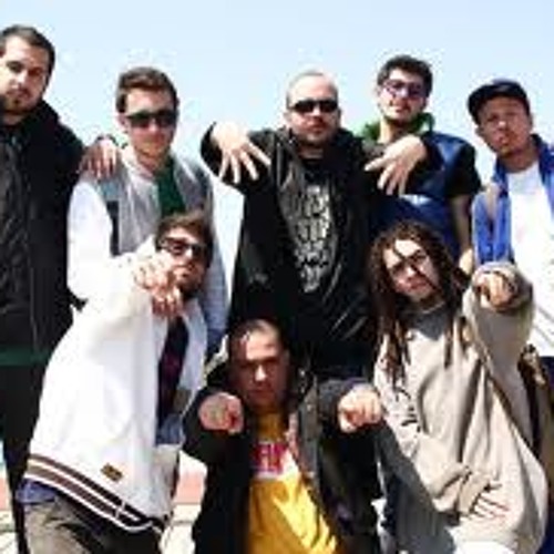 Sekiz  (Kamufle - Red - Ais Ezhel - Anıl Piyancı - Keişan - Grogi - Nomad - İndigo)