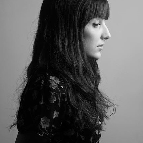 Clarice Falcão - O Que Faz Você Feliz