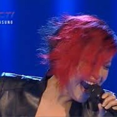 Cinta Diujung Jalan (Agnes Monica)