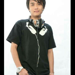 Dj Riccolo Ft Qezzhin Nagaswara - LaguKu Dubsteb Db