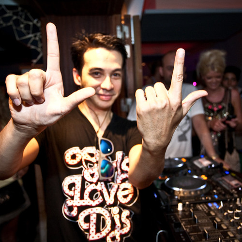 Laidback Luke & Martin Solveig – Blow