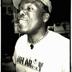 Nello B - I'n'I A Jah Army Soldier (Dub)
