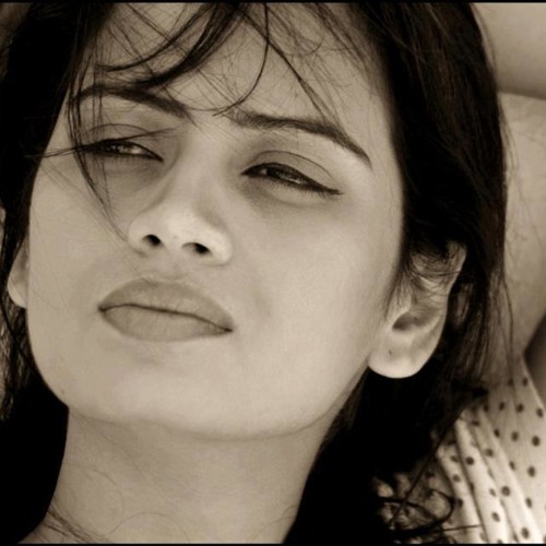 BOHOT PEHLE SE UN QADMO'N KI AAHAT JAAN LETE HEIN