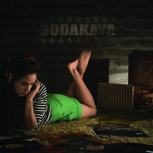 2. Jamaicuadorian feat. Menny More