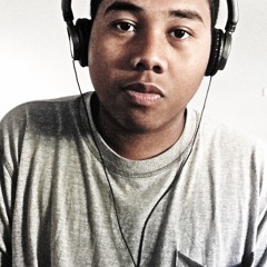 FFPM 107 Maniry Mafy aho - Beneath the cross of Jesus