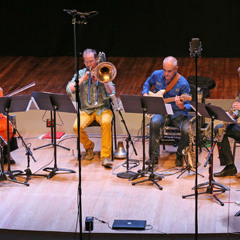 Ritratto for flute, alto sax, electric guitar, viola, cello and trombone
