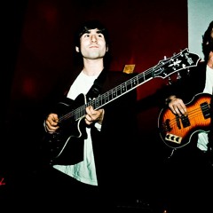 El arte de las ranas rojas en la psicocueva espacial