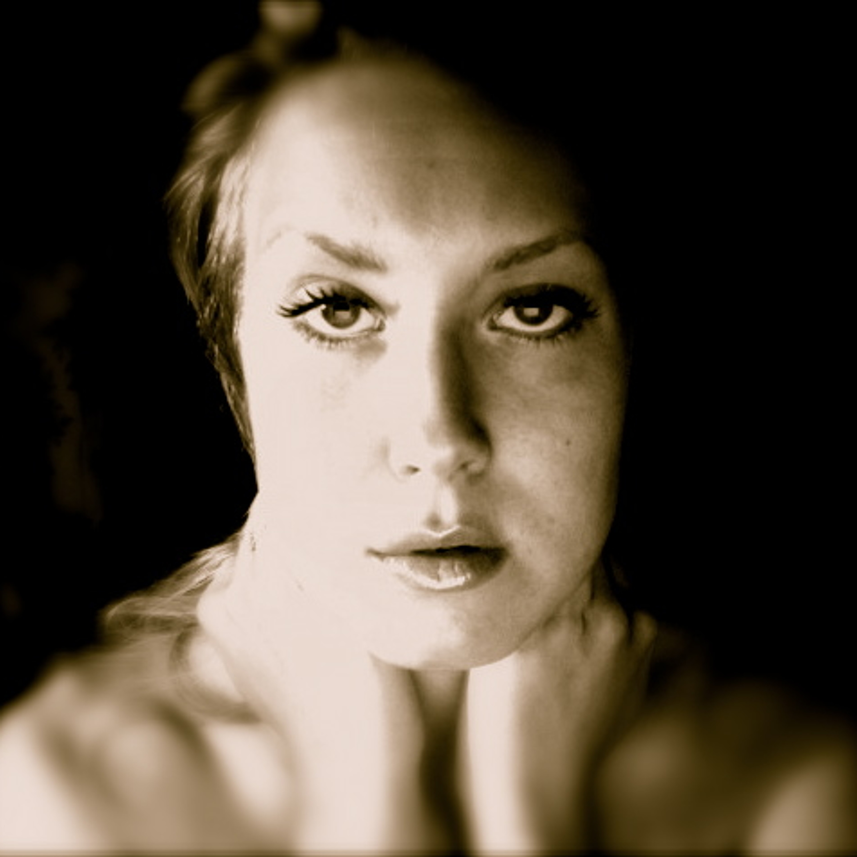 Isabella Bohlund - MISS MUSIC