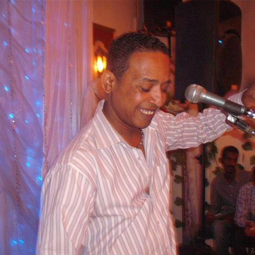 تاجر عطور + وقفه