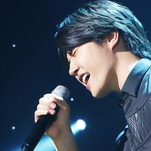 Yoon Sang Hyun Live Singing Tears @ Sketchbook 2013.09.14