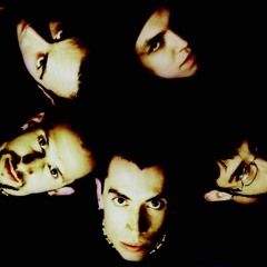 CRUKS EN KARNAK, Al final estaré en tus ojos (en vivo)