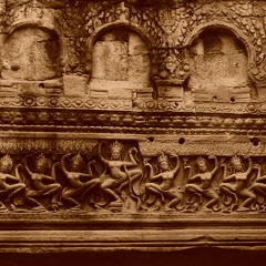 សំលេងឃឹម​ -  អុំទូក (Oum touk)