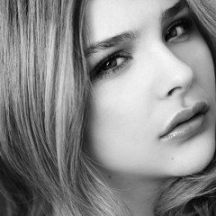 Enrique Ft Brandon Fuentes - ''Extraños''.