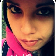 aky mi primer tema grabado aca en stgo.casero pero weno :-D a condominio brisas del maipo