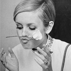 UNEMPLOYED IN SUMMERTIME