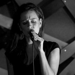 La llorona_ Kaplonyi Éva & Horváth " Tojás" Gábor Duo