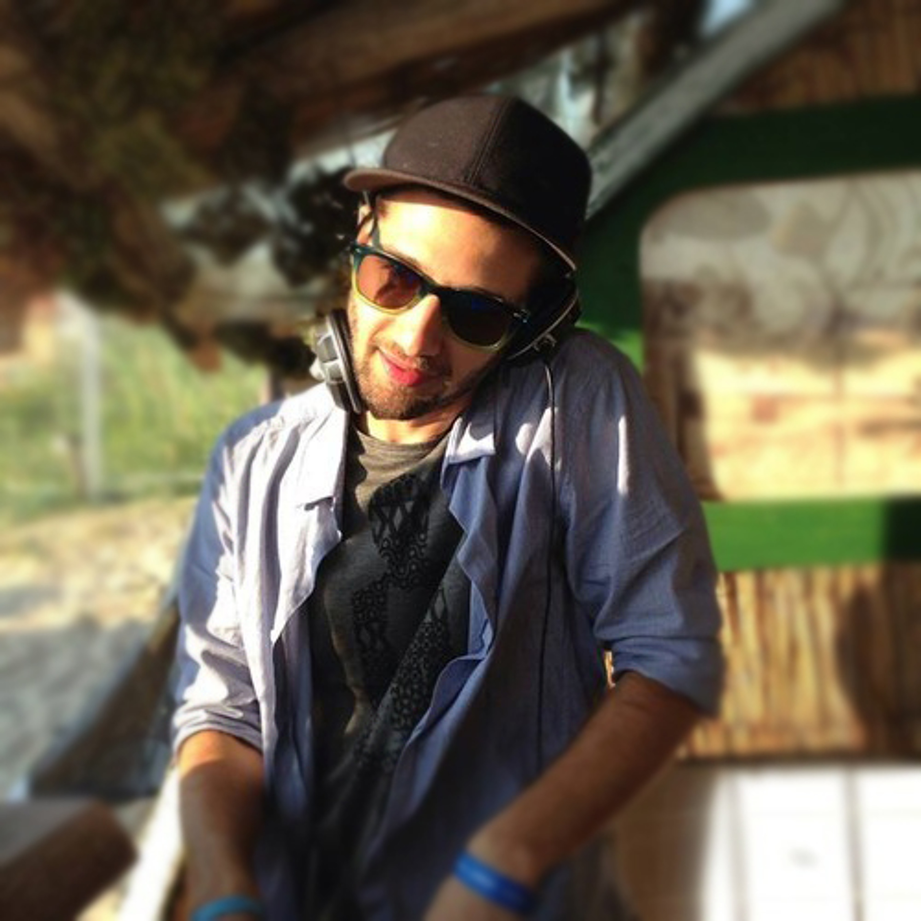 Guestmix For Addicted To Music Radioshow (Radio Nova) 16Sept2013 episode artwork