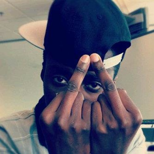 D-Pep Ft. Dizzie, Cyclo B & Dellaa - Money Over Beef (Produced By D - Pep)