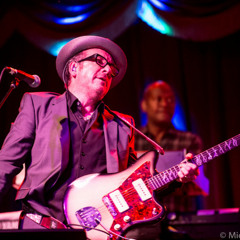 Elvis Costello & The Roots - Wake Me Up 9/16/13 Brooklyn Bowl