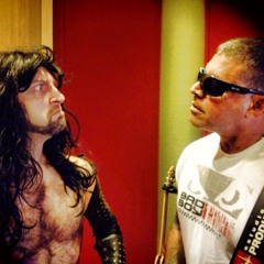 SACI - DETONATOR E AS MUSAS DO METAL