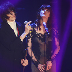 The Horrors ft. Florence Welch - Still Life (NME Awards, 2012)