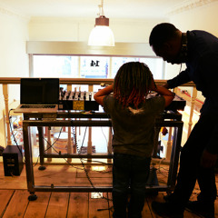 The Dais - Mix 002- The Bright Side of The Sun - Darren Shaw