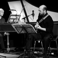 "Strinze la Man" by  Bartolino da Padova (ca. 1365 -1405) for electric guitar and cello