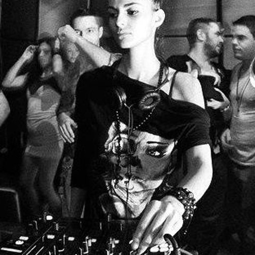Boryana - DramaCode Radioshow - September 2013 Guest Mix