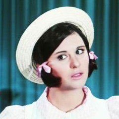 سعاد حسنى - صغيره على الحب