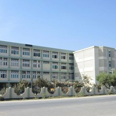 တကၠသိုလ္ေက်ာင္းကေငြလမင္း(စႏၵာခံစားသီဆိုသည္)