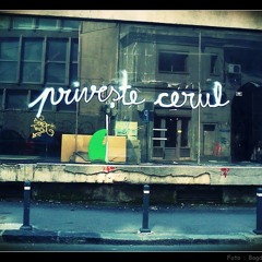 Kris Menace - Perfect World