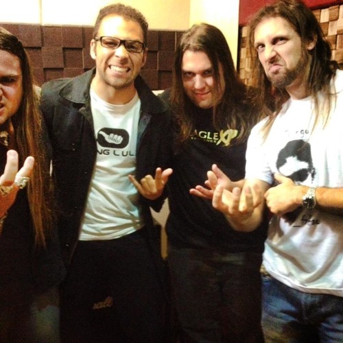 METAL GOLAÇO - DETONATOR E AS MUSAS DO METAL