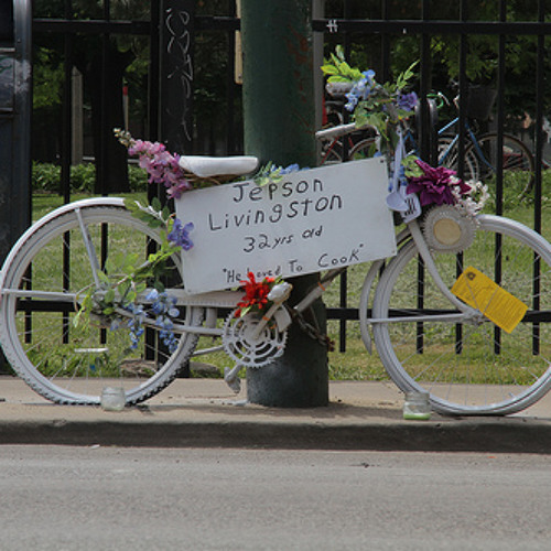 How dangerous is it to bicycle commute in Chicago?