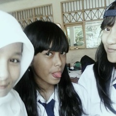 Raisa - Could It Be (Cover) Pealoversss @azzahrashaffa @kamilatunaini_ at SMPN 213 JAKARTA TIMUR