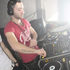 DJ Hasan Özdemir - Commercial Live Set 2013