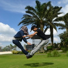 Gabisa Tidur Ngarang Lagu Buat Direkam Terus Didengerin Biar Ngantuk