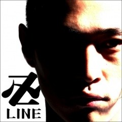 CENTER ENTERTAINER / 卍LINE