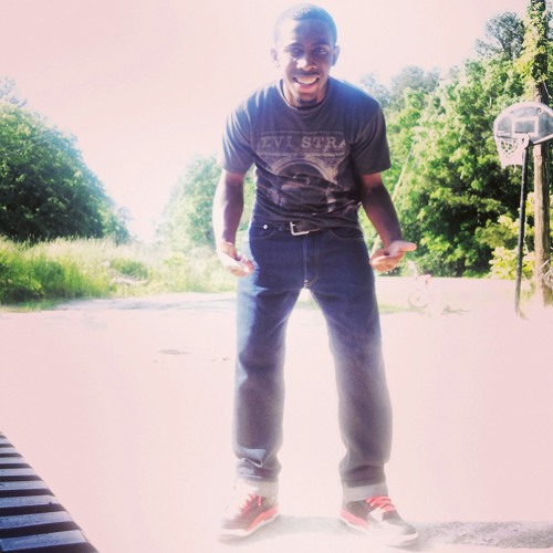 Freestyle Listen Up(prod.Young Grand)look Em Up
