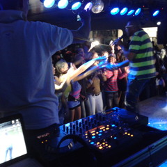 Mc Gui - Beija Ou Nao Beija - Dj Nego