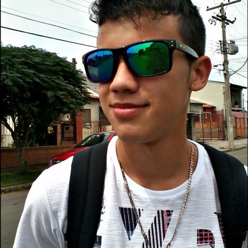 Mc BKN & Di Menor - Vem se jogando